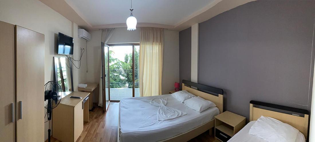 Kukesi Resort Azem Lini Kültér fotó